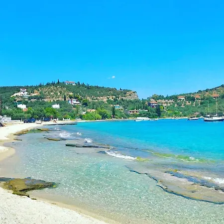 Golden Coast Panagias 公寓